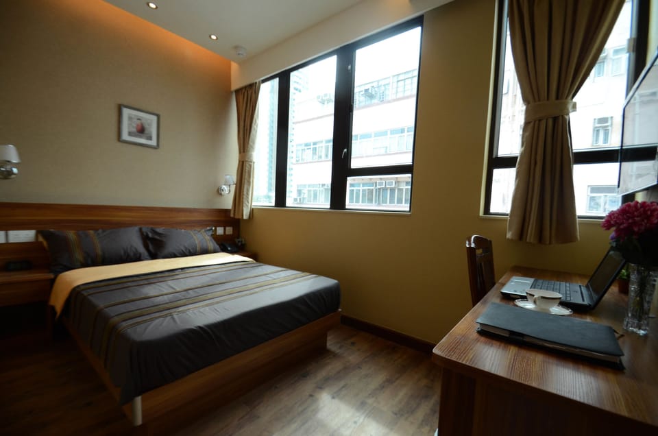 Classic Double Room | In-room safe, free WiFi