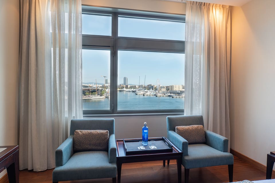 Superior Room, Sea View | Premium bedding, minibar, in-room safe, individually furnished