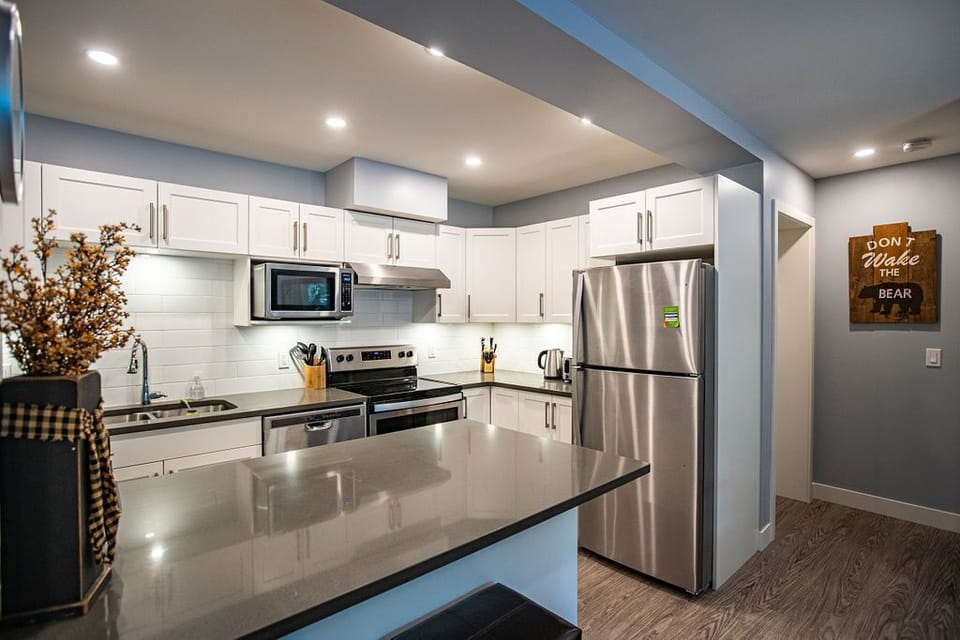 Orford Condo | Private kitchen | Coffee/tea maker, full-size fridge, microwave, oven