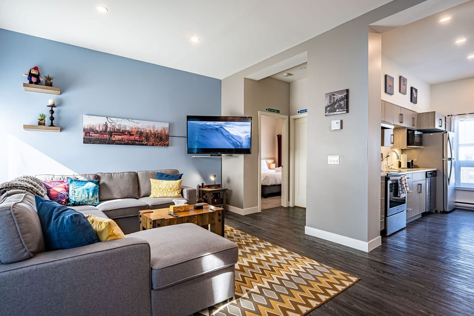 Pillow Top Condo | Living area | 40-inch flat-screen TV with digital channels, TV, heated floors
