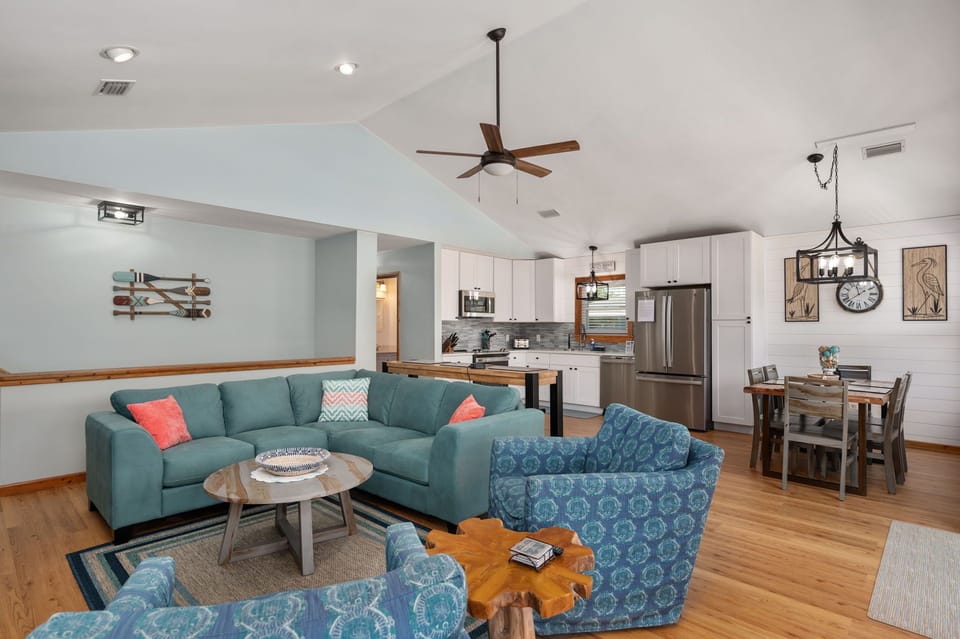 KH195: Just Wright | TL  Great Room
