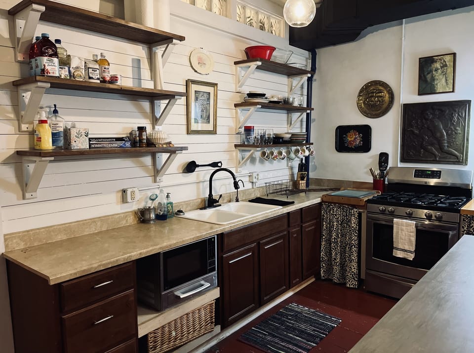 Private kitchen