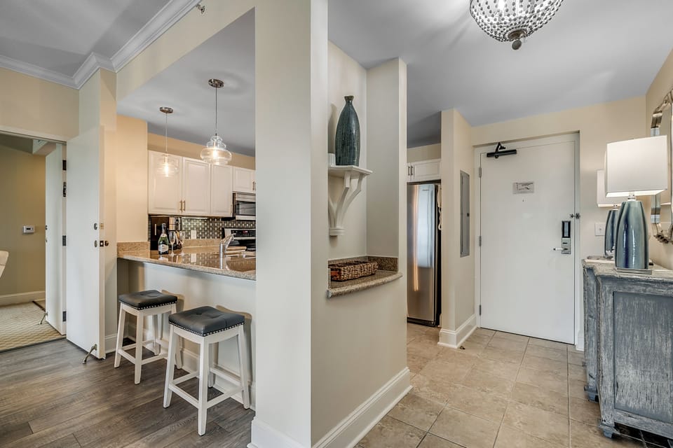 Kitchen has an eat-in bar