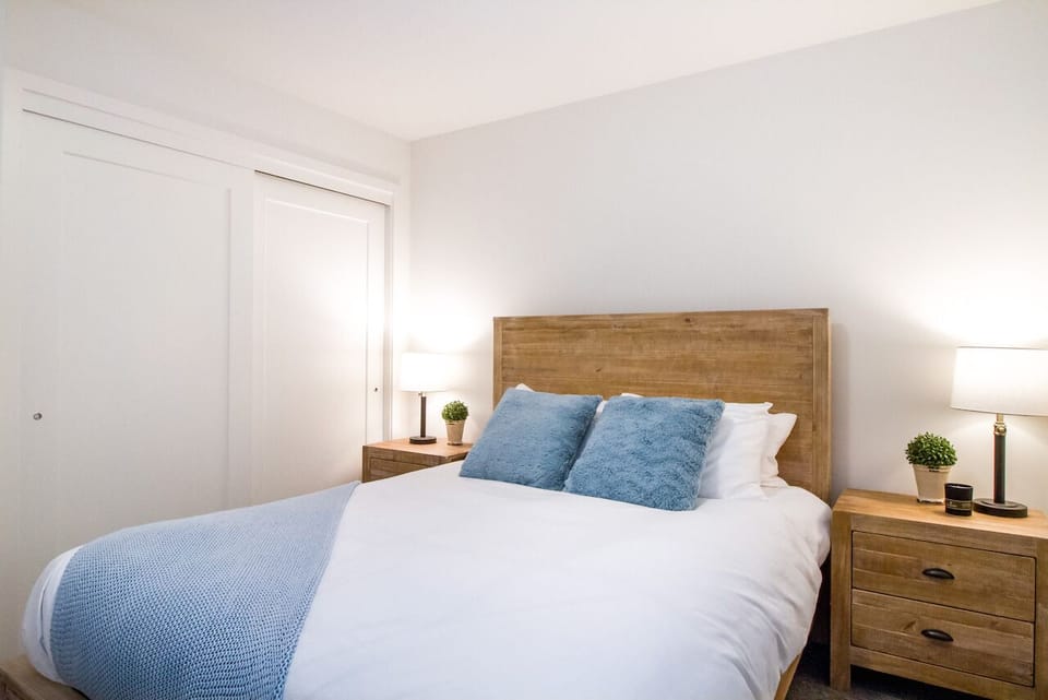 Revelstoke Retreat by Revelstoke Vacations Apartment in Revelstoke