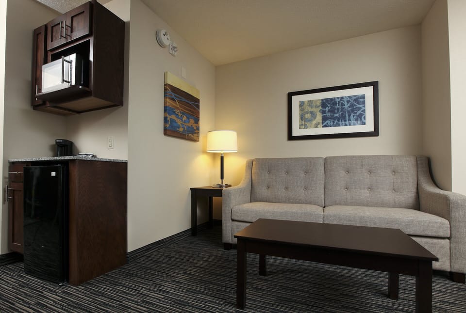 Premium bedding, down comforters, desk, laptop workspace