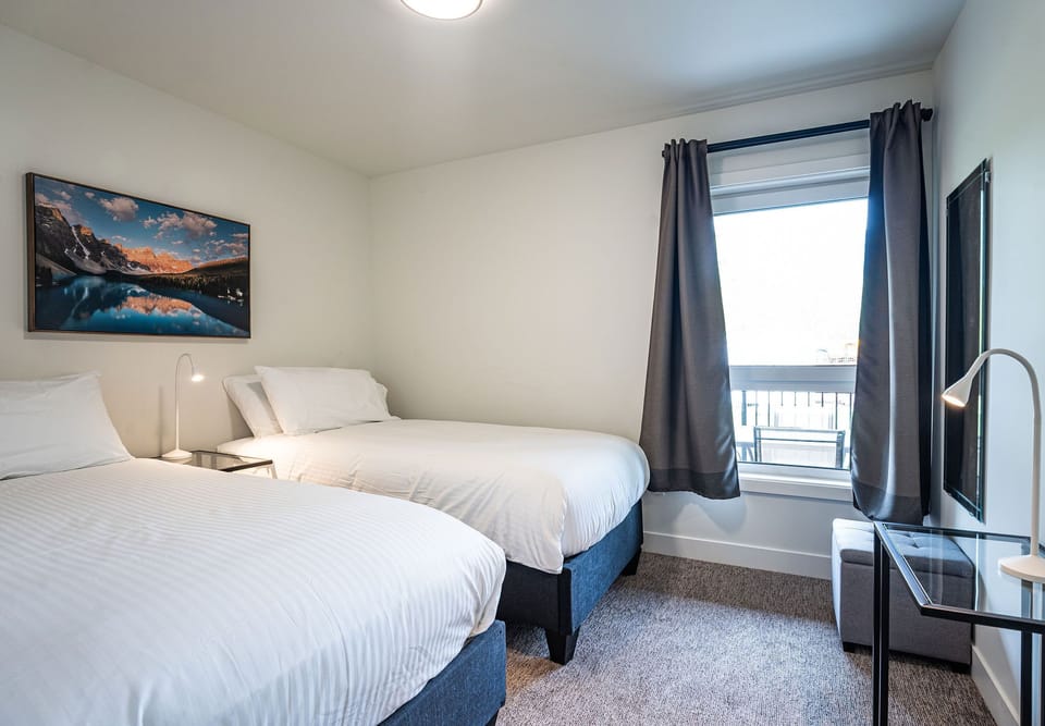 The RendezView | 2 bedrooms, WiFi (free), individually decorated, individually furnished