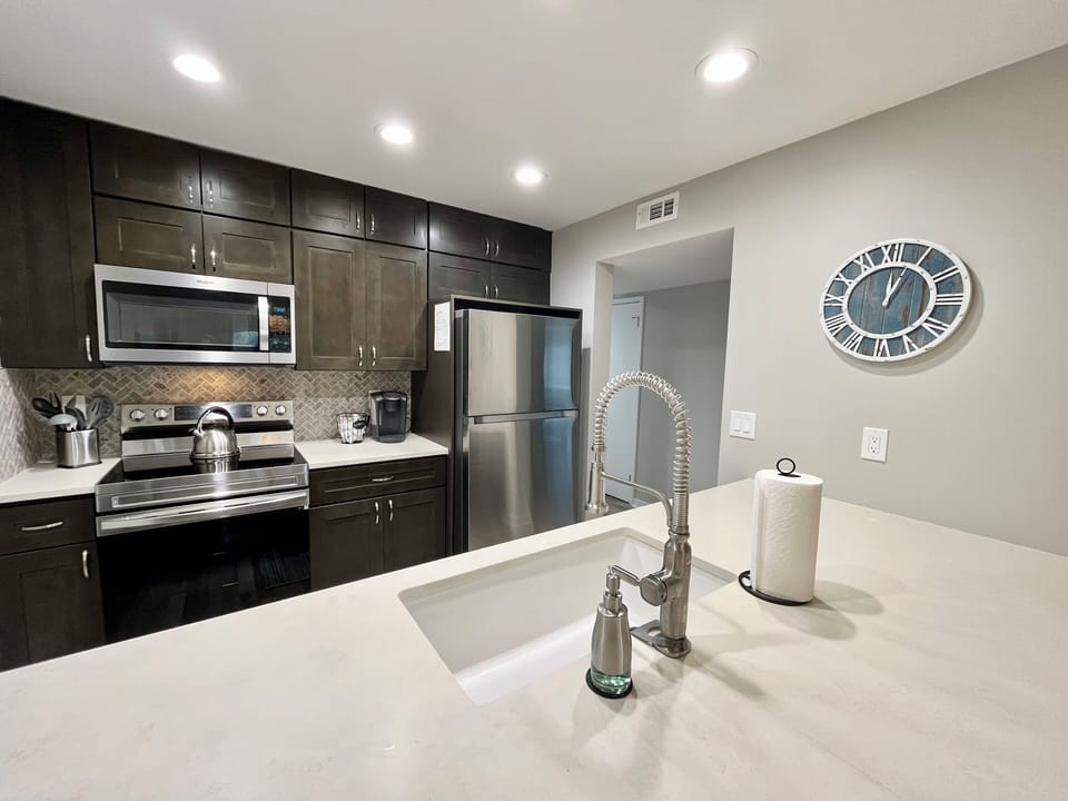 Renovated Kitchen, New Cabinets, Flooring and Appliances. 