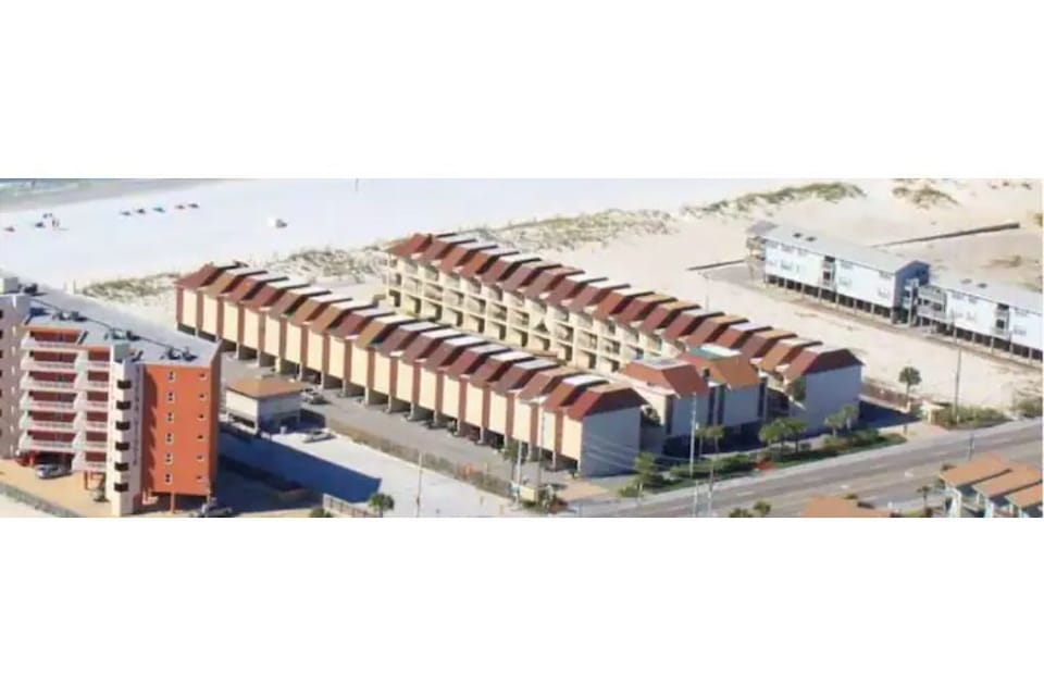 Bird's eye view of our friendly and small community.