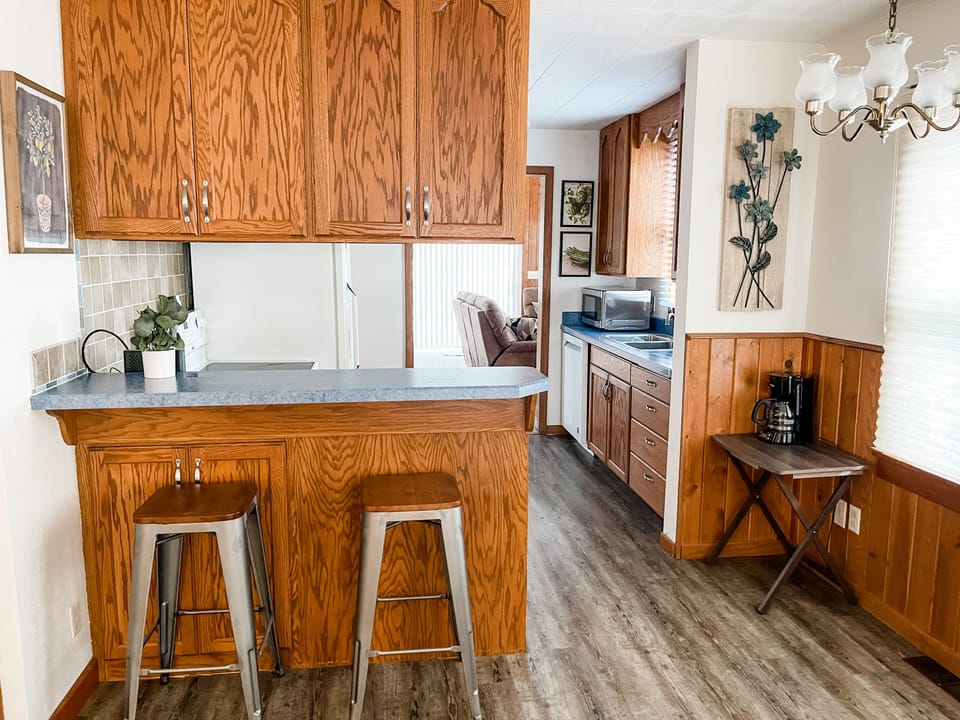 Peninsula with seating for 2
