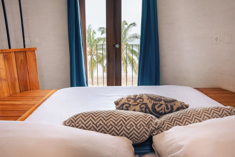 Design Loft, 2 Bedrooms, Ocean View | In-room safe, WiFi (free), bed sheets