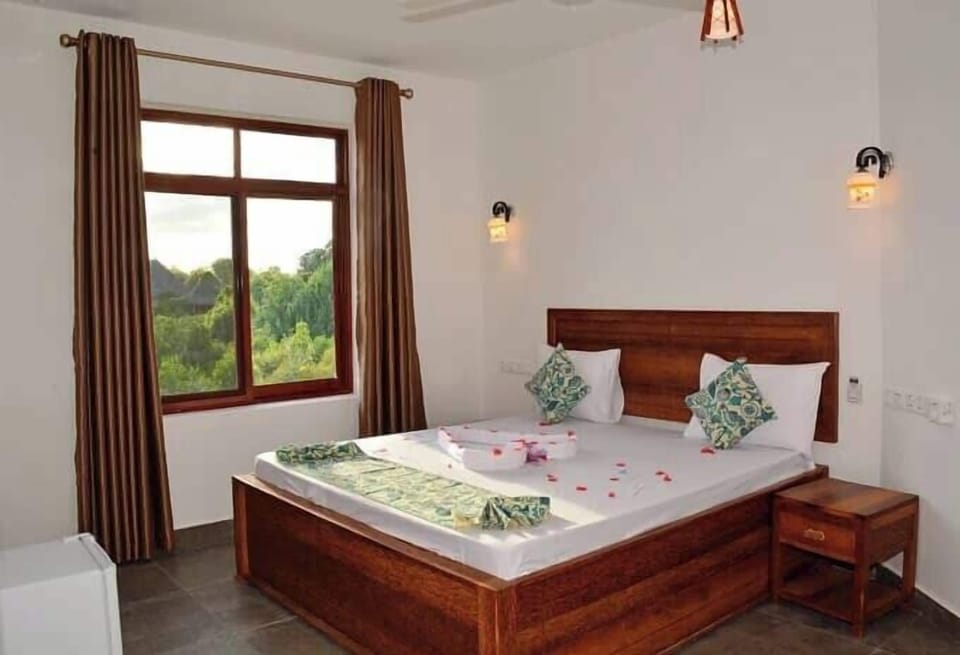 Minibar, in-room safe, individually furnished, desk