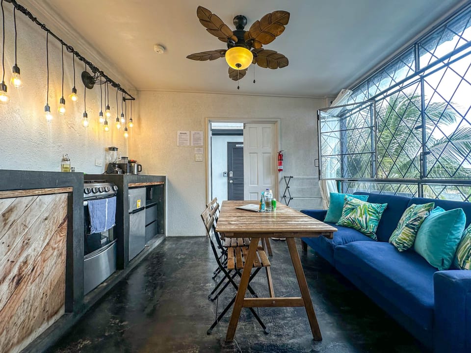 Kitchenette / Dining Area / Sofa Bed