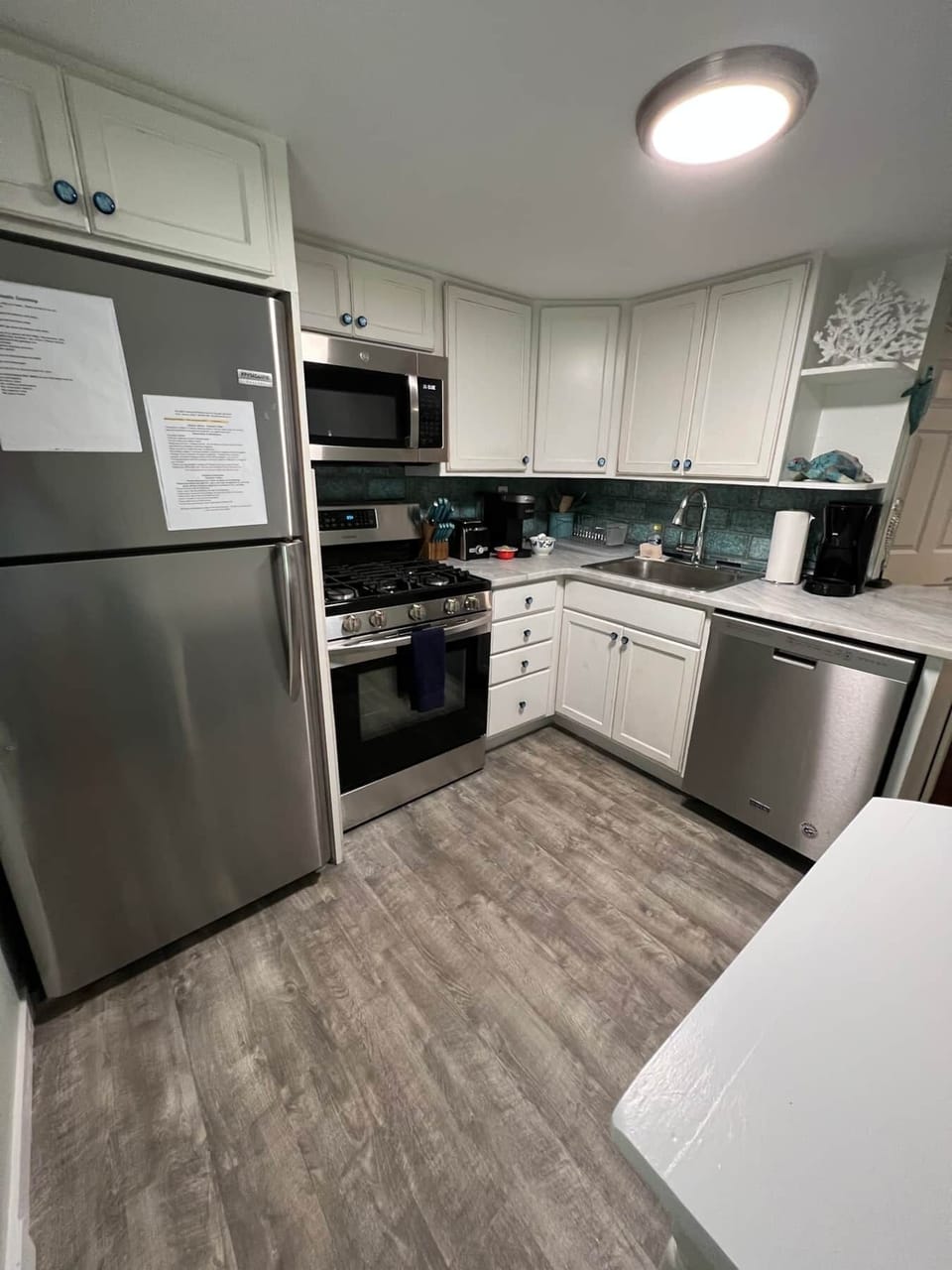 Kitchen appliances 