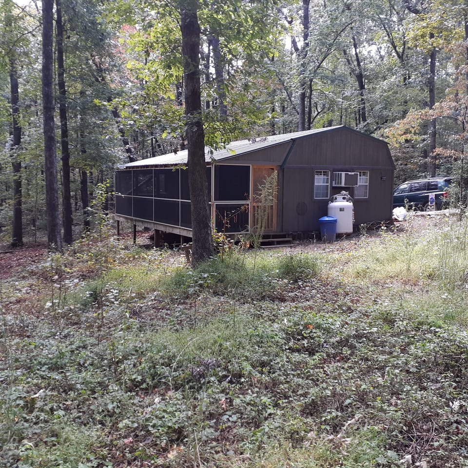 Gnome Hill Cottage with screening.