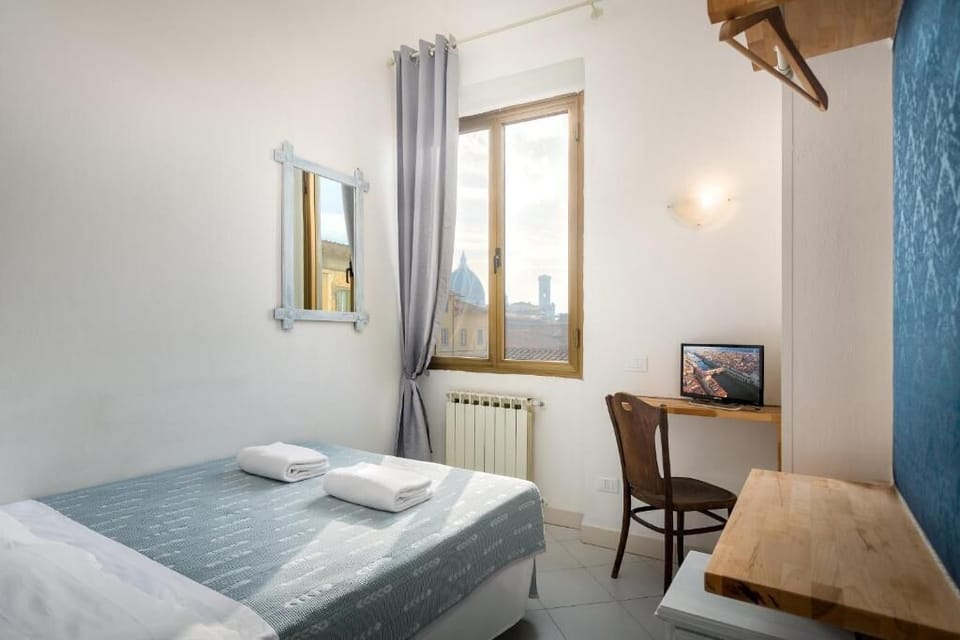 Standard Single Room | Desk, free WiFi