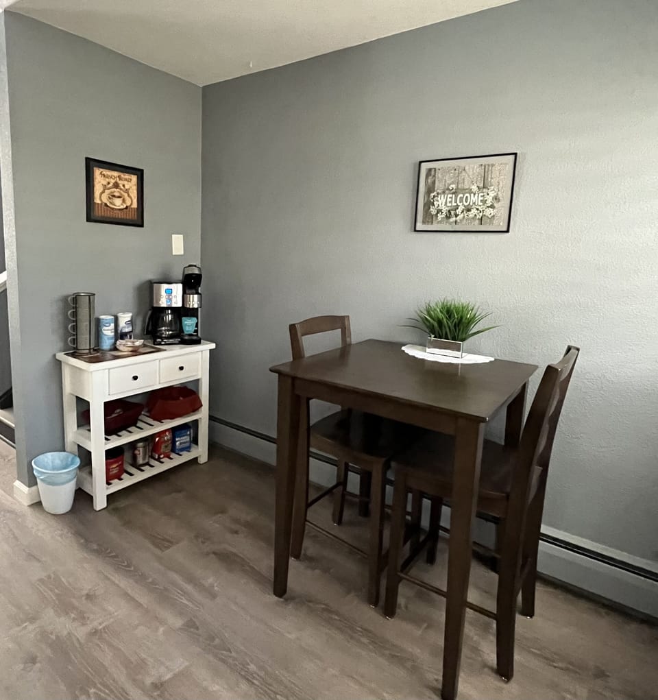 Coffee station/breakfast nook