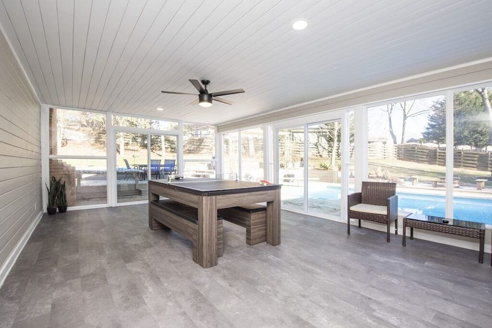 Extra dining and game table!