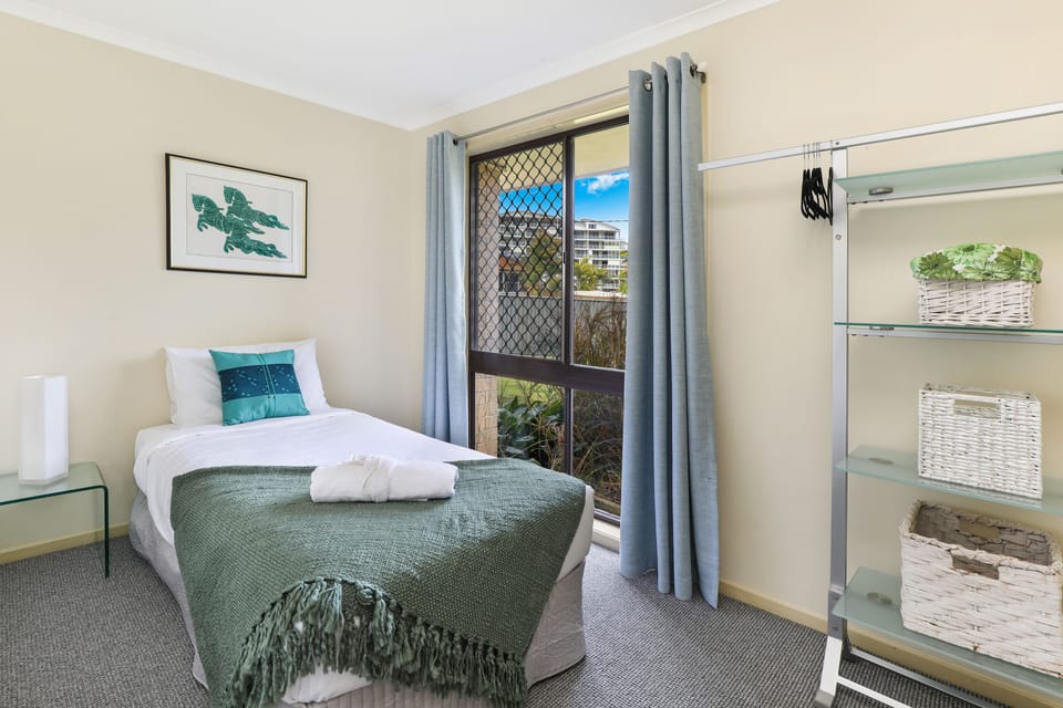 House | 3 bedrooms, bed sheets