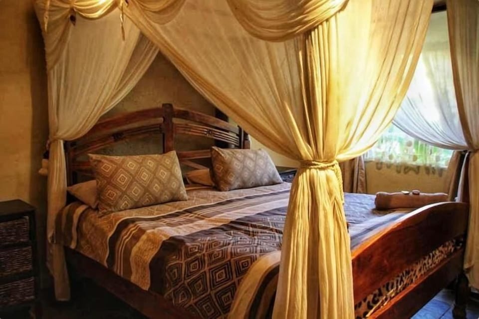 Apartment, 2 Bedrooms, Mountain View (Hippo) | Premium bedding, individually decorated, individually furnished