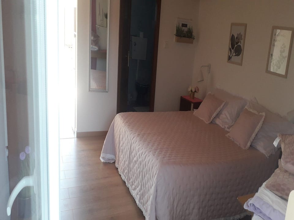 Studio (Studio Apartment with Terrace) | 1 bedroom