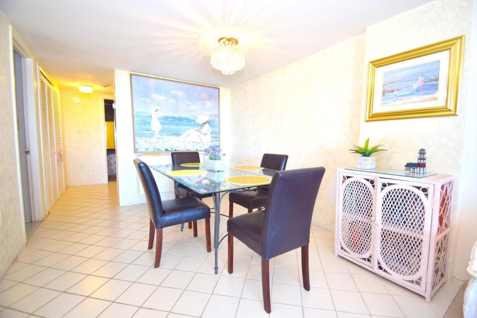 Condo, 1 Bedroom | Private kitchen | Coffee/tea maker, fridge, toaster