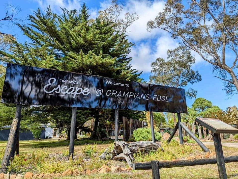 Front sign