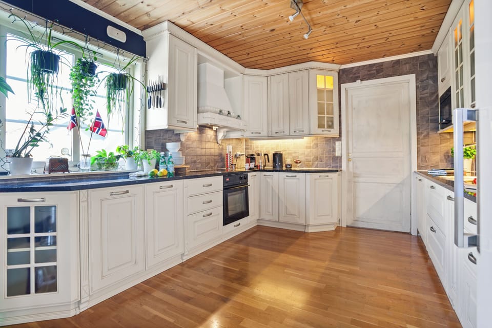 Shared fridge, microwave