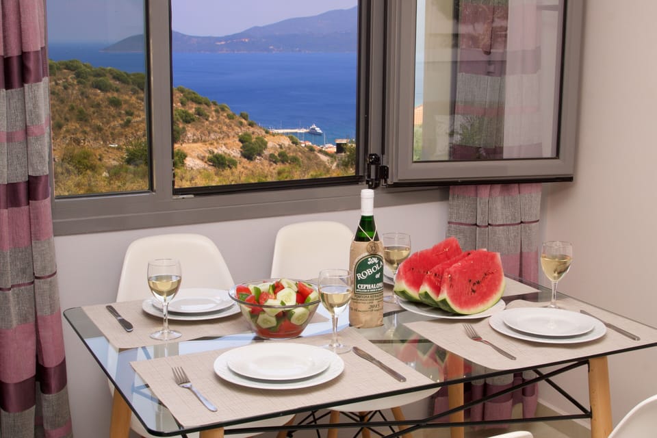 Dinning Table