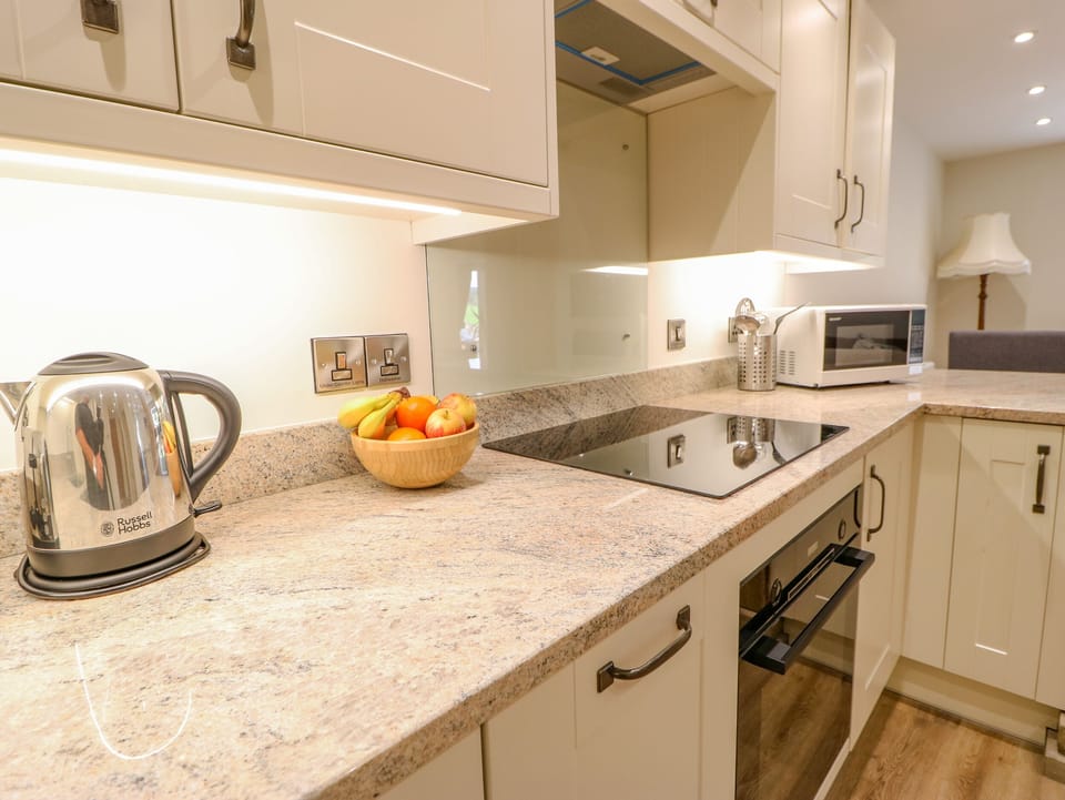 Fridge, dishwasher, electric kettle, toaster