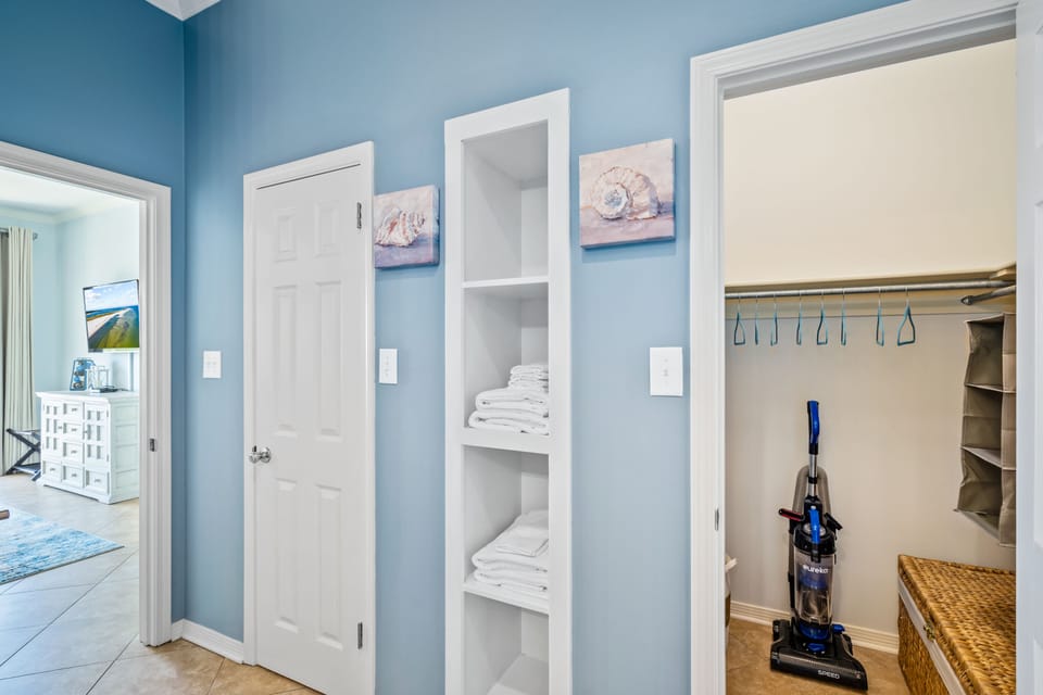Master bathroom walk-in closet