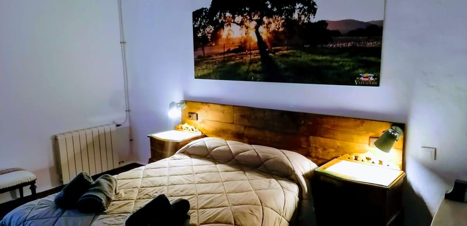 Family Cottage, Multiple Bedrooms, Fireplace | 5 bedrooms, premium bedding, down comforters, free WiFi