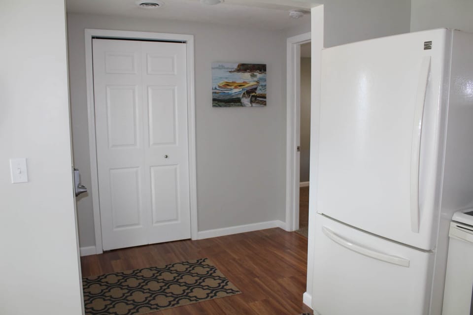 Kitchen/Closet/Front Door
