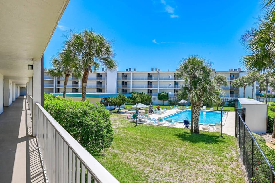 House (Beach Haven) | Exterior