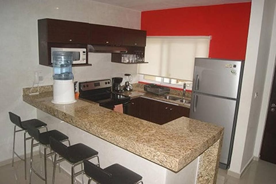 Apartment, 2 Bedrooms, Balcony, Garden View | Private kitchen