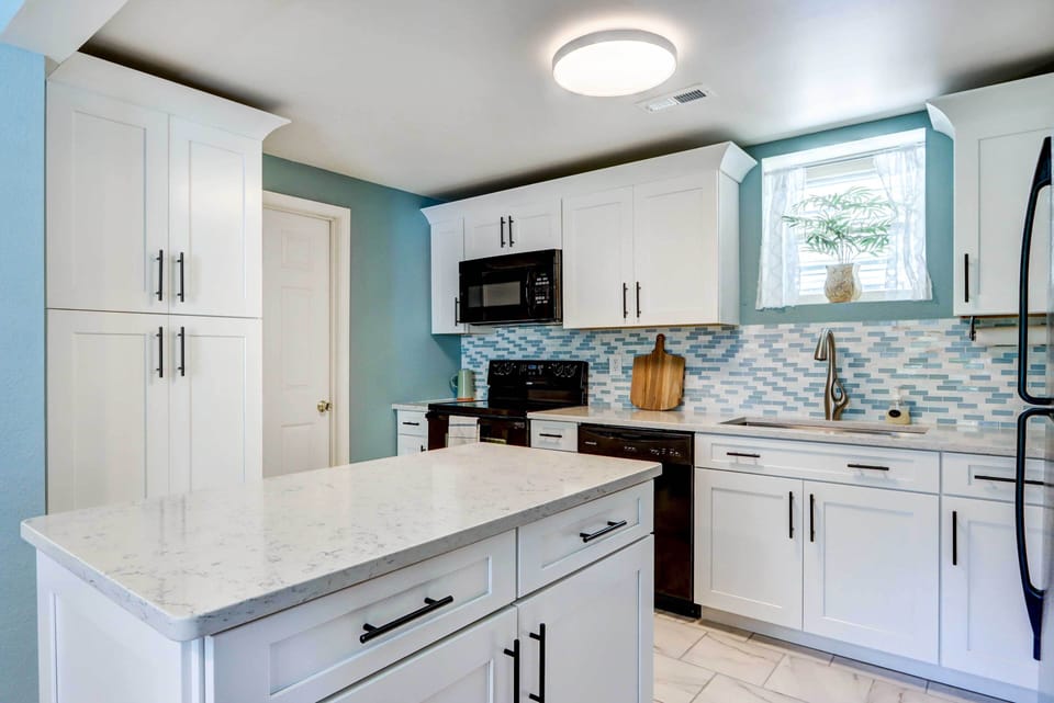 Kitchen | Fully Equipped | Coffee Maker | Dishware/Flatware