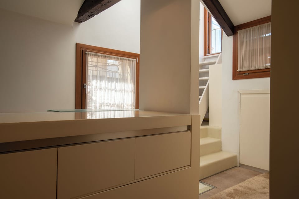 Suite con Terrazza | Minibar, in-room safe, soundproofing, free WiFi