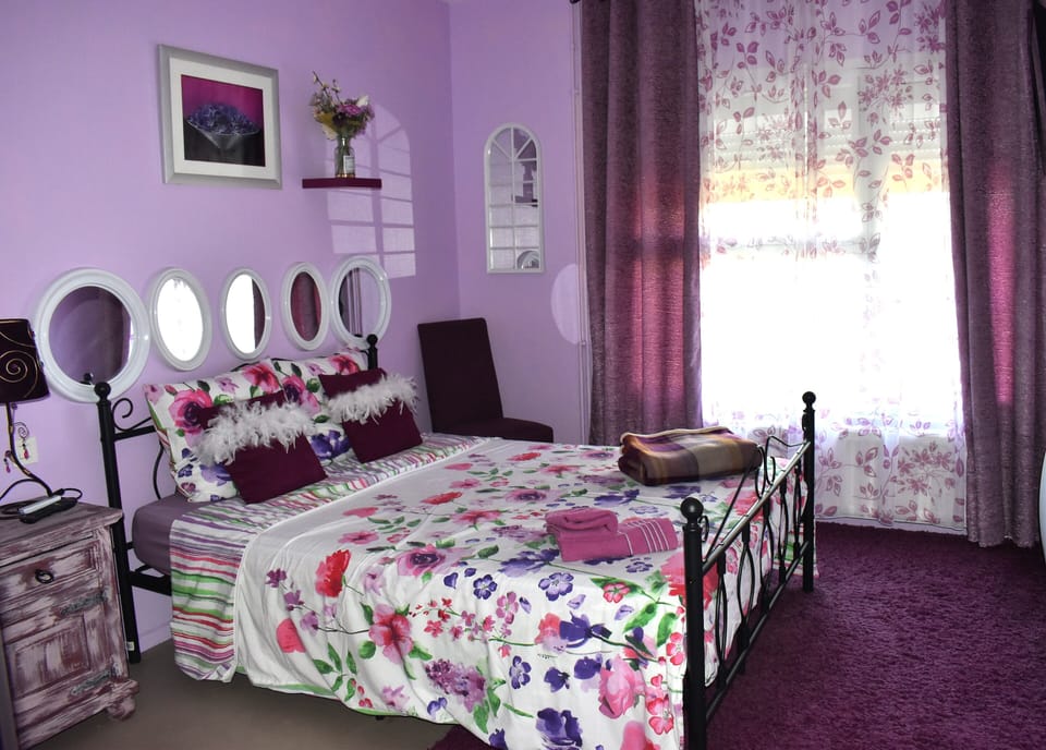 Economy Double Room | Individually decorated, individually furnished, free WiFi, bed sheets