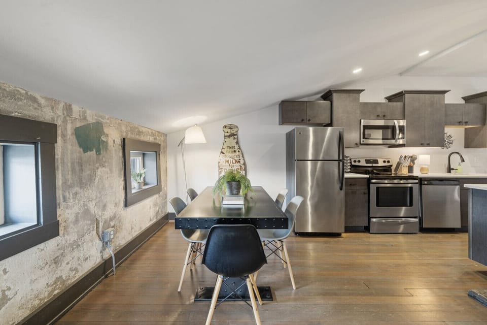 Kitchen (Fully Stocked with Bar Seating)