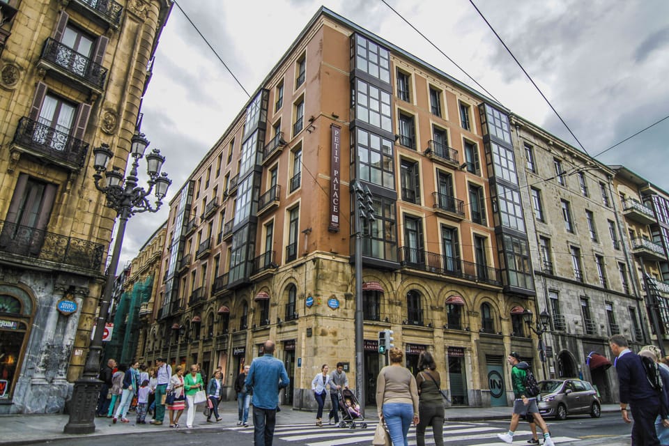Petit Palace Arana Hotel in Bilbao