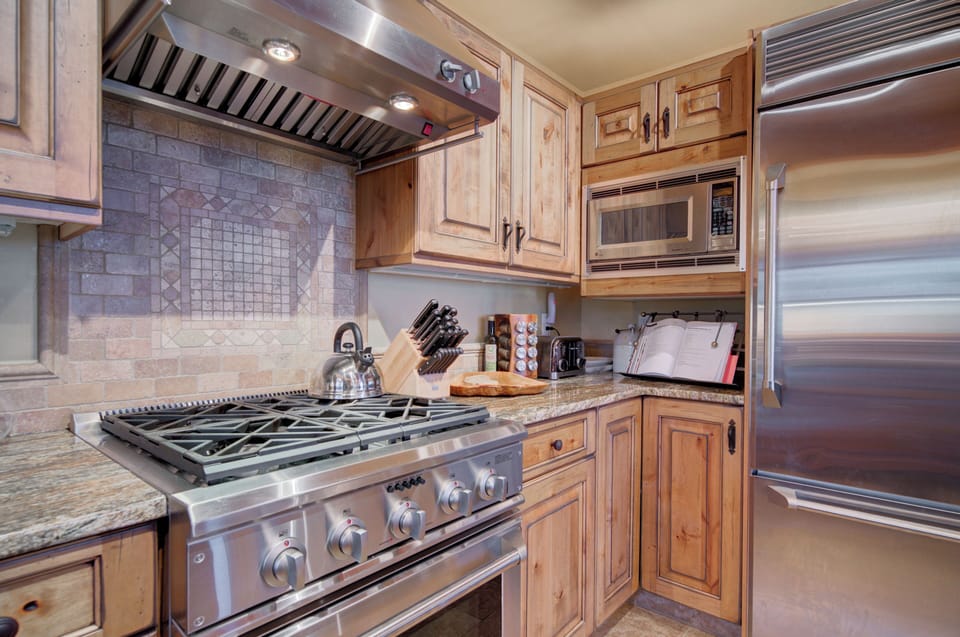 Kitchen Range