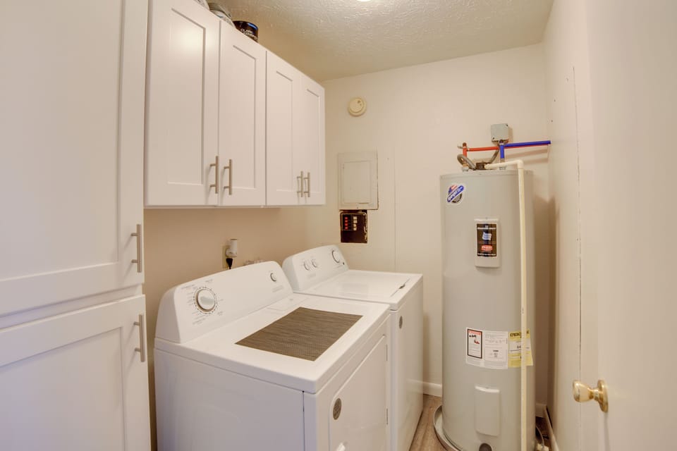 Laundry Room | Main Level | Washer + Dryer | Laundry Detergent