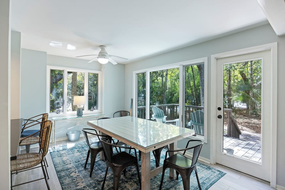 Scenic island getaway!