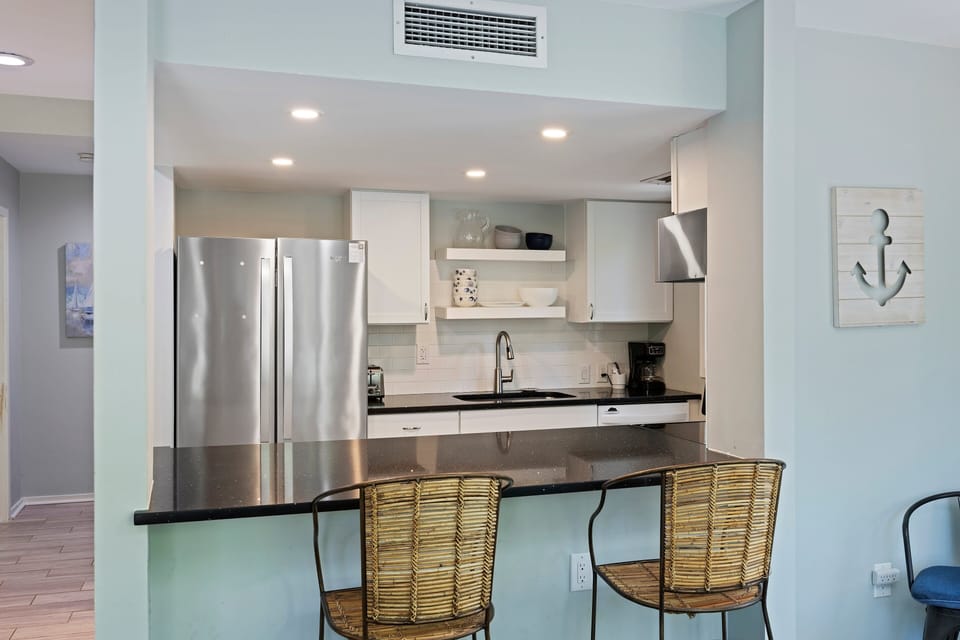 Fully-equipped kitchen