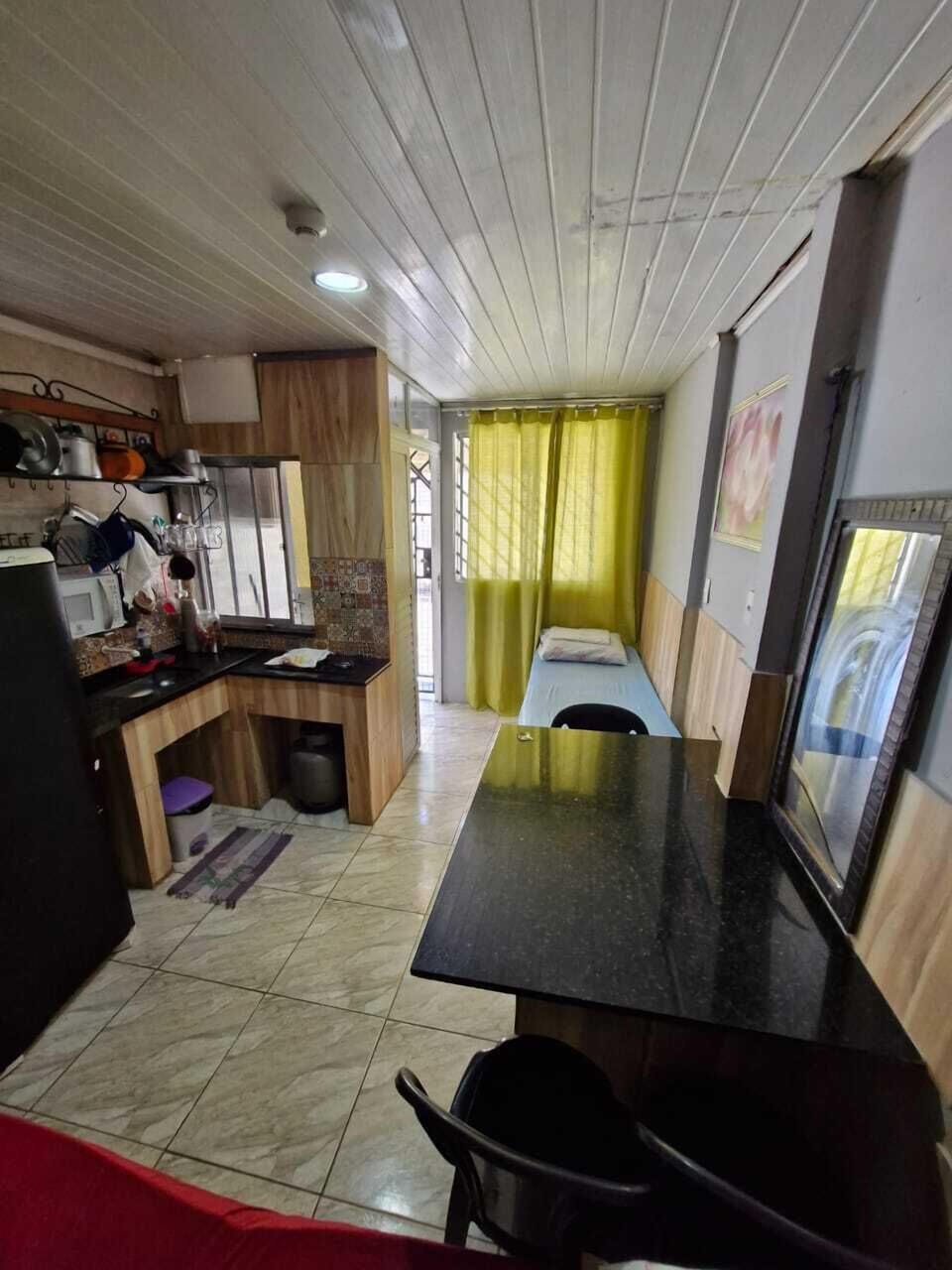 Apartment (9) | Hypo-allergenic bedding, individually furnished, desk, laptop workspace