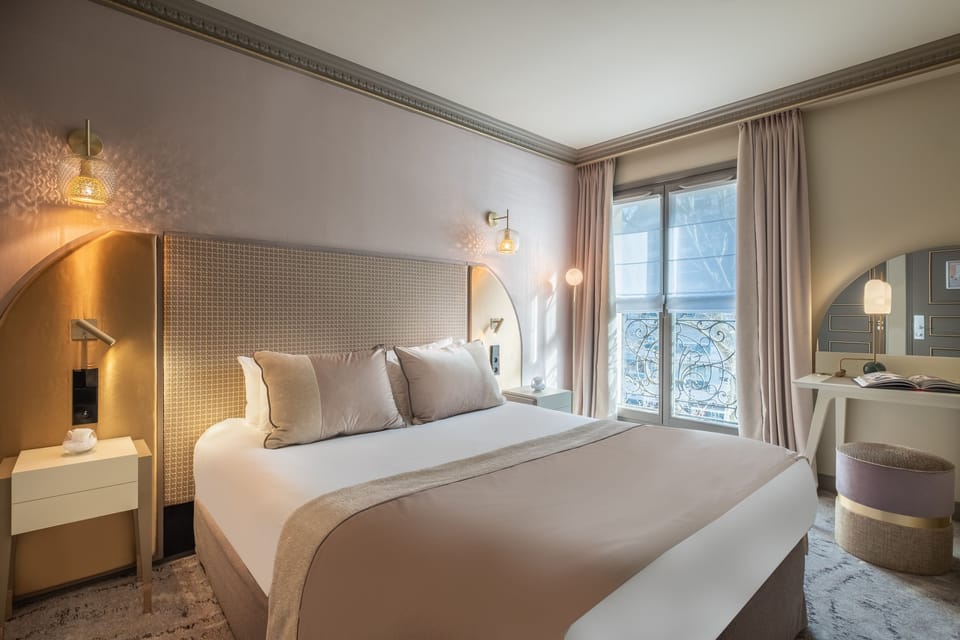 Minibar, in-room safe, desk, soundproofing