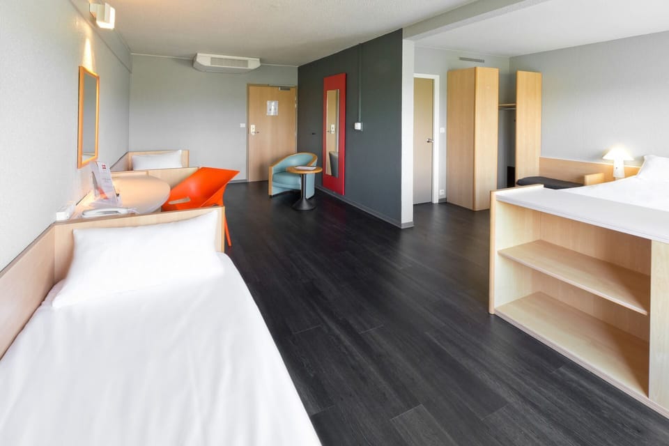 Standard Room, Multiple Beds | In-room safe, desk, blackout drapes, soundproofing