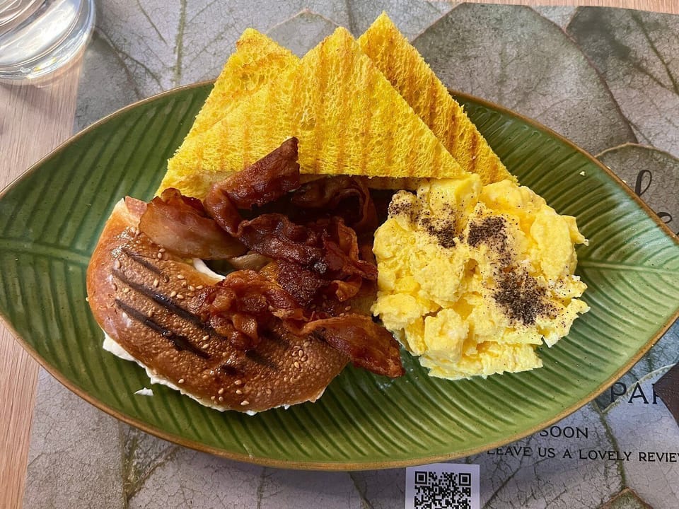 Daily cooked-to-order breakfast for a fee