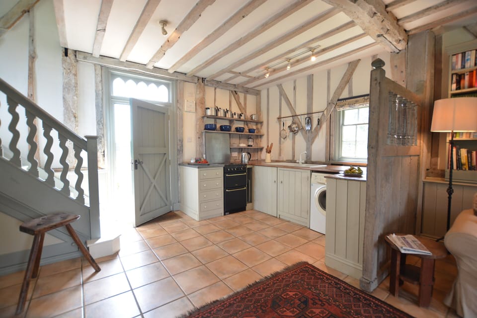 Cottage | Interior