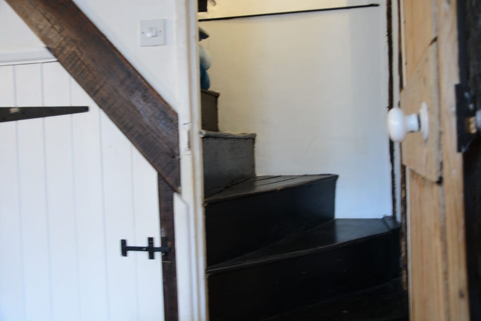 2 bedrooms, individually decorated, individually furnished, free WiFi