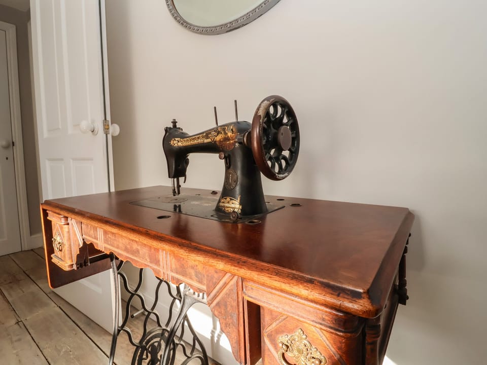 Cottage | Interior